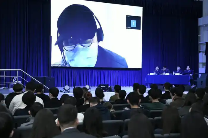 «Закон и порядок»: в Астане прошел телемост среди студентов с осужденными (5)