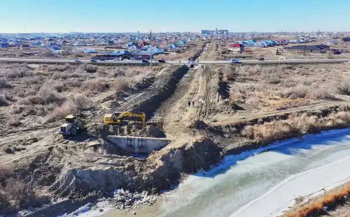 Глава региона ознакомился с ходом реконструкции канала «Кызылжарма» и улицы Сагымбаева (2)
