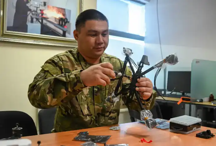 Развитие навыков управления дронами в Казахстане: новая эра в военной стратегии Сухопутных войск Павлодаре