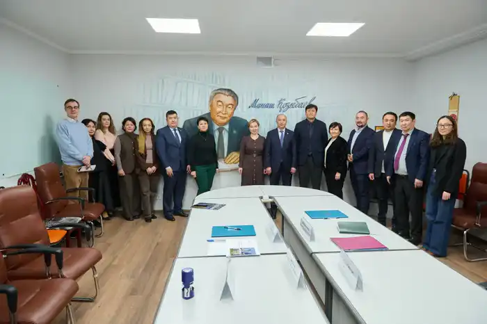 Наука, инновации и медицина: новый этап партнерства с AstraZeneca (8)