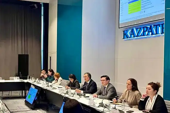 Консультации по разработке Национальной стратегии инноваций в Астане Павлодаре