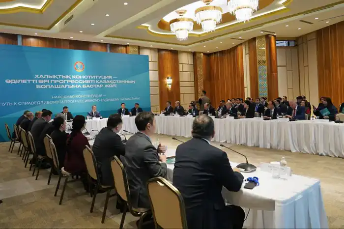 Артур Ластаев: Человеческие права — нить, пронизывающая ткань новой Конституции Казахстана Павлодаре