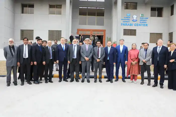 Открытие казахстанских научных и образовательных центров в Пакистане для укрепления сотрудничества в сфере науки и образования Павлодаре