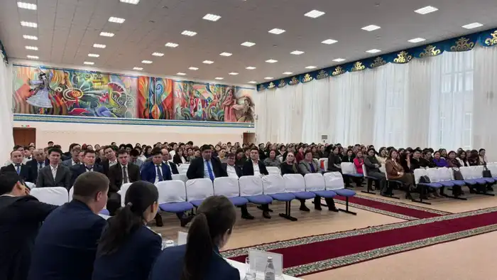 Предупреждение коррупционных правонарушений: в Астане провели профилактическую встречу с руководителями госшкол (2)