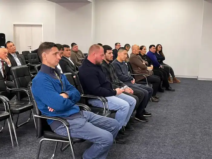 В Астане руководители спортивных федераций обсудили новый проект Конституции (4)