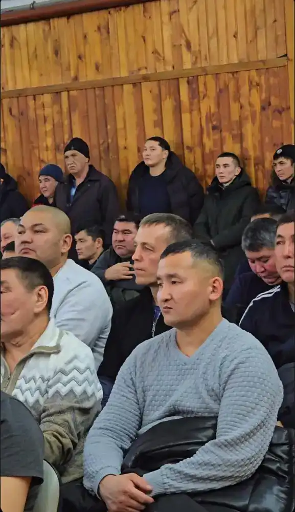 Прокурор Нурхан Аштархан провел встречу с работниками АО "Астана-Теплотранзит" по вопросам правонарушений и соблюдения законодательства Павлодаре