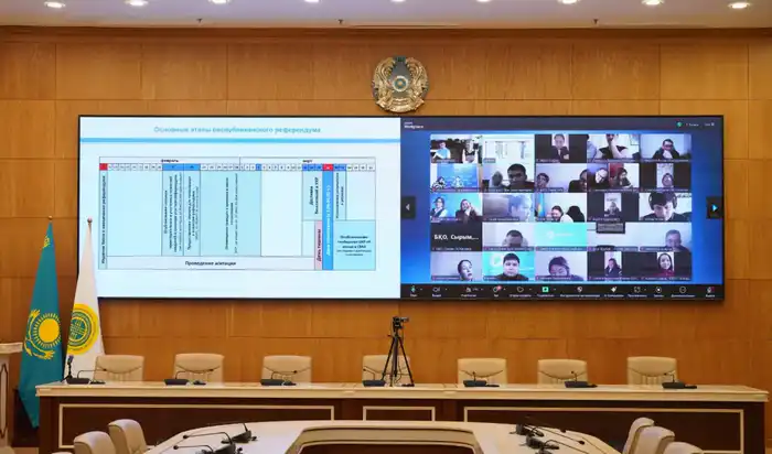 Свет надежды: 500 участников обсуждают подготовку к республиканскому референдуму Павлодаре