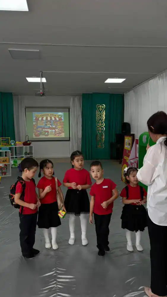 «Закон и порядок»: в Астане прошла театрализованная постановка для малышей (6)