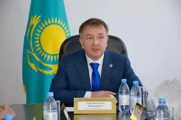 Ерлан Сарсембаев в Актюбинской области цифровизация и качество госуслуг в правовом государстве Павлодаре