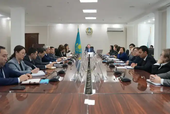 Конституция: ключ к справедливому обществу в Казахстане? Павлодаре