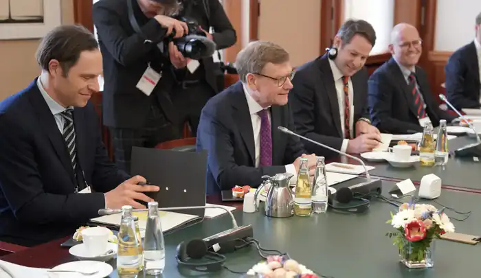 Встреча министров иностранных дел Казахстана и Германии в Берлине обсуждение политики экономики и устойчивого развития Павлодаре