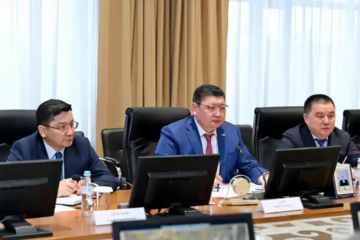 Создание рабочих мест и развитие транспортного хаба: реализация проекта железной дороги «Аягоз–Бахты» Павлодаре