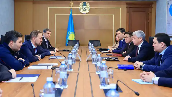 Корпорация «Казахмыс» инвестирует в социальные проекты Карагандинской области, включая строительство детского сада и медицинских пунктов Павлодаре