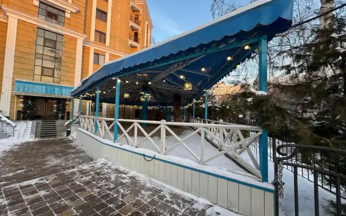 Летняя терраса ресторана в Алматы снесена по решению суда из-за отсутствия разрешительных документов Павлодаре