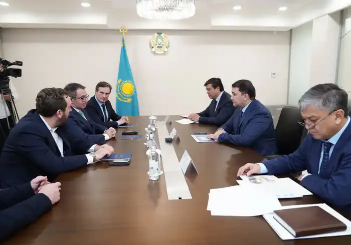 Аким Туркестанской области Нуралхан Кушеров провел встречу с представителями испанской компании "Aqualia" для обсуждения водоснабжения Павлодаре