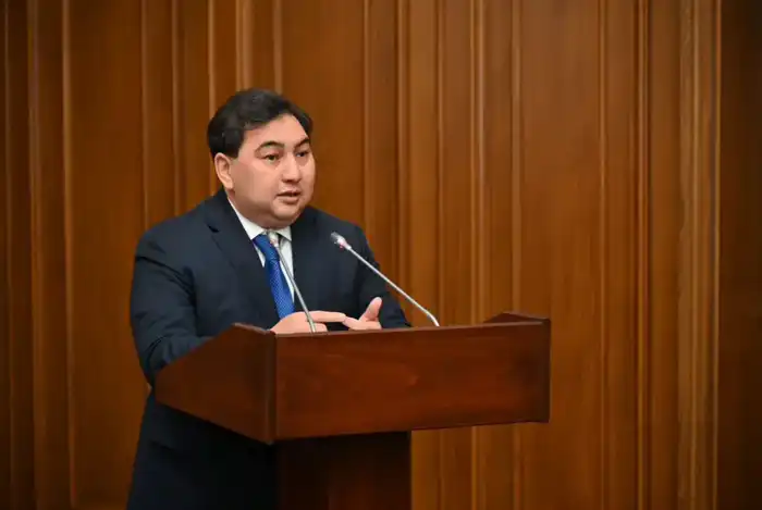 Председатель Агентства встретился с коллективом Министерства науки и высшего образования (3)