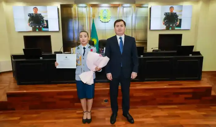 Сотрудников полиции чествовали за победу на международных соревнованиях в столице (2)