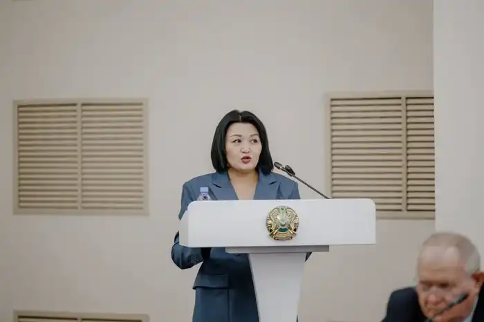 На заседании акимата рассмотрели два приоритетных вопроса - дальнейшнего социально-экономическое развитие региона и подготовку к паводковому периоду (5)