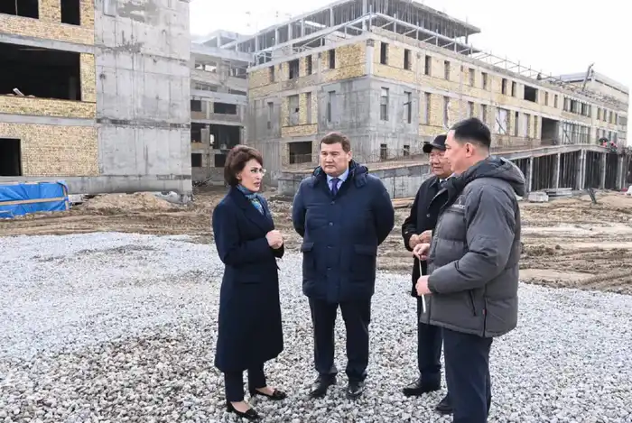 В КЫЗЫЛОРДИНСКОЙ ОБЛАСТИ ДО КОНЦА ГОДА БУДЕТ ОТКРЫТА СОВРЕМЕННАЯ МНОГОПРОФИЛЬНАЯ БОЛЬНИЦА НА 300 КОЕК (4)