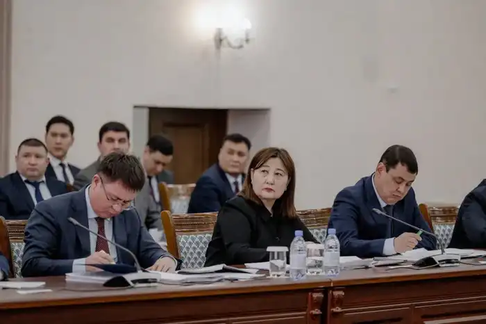 На заседании акимата обсудили результаты экономики 2025 года и меры по подготовке к паводкам. Павлодаре