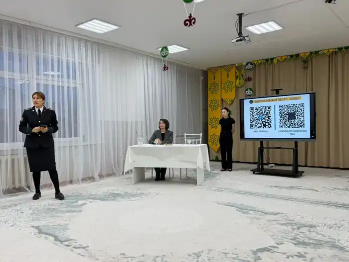 «Закон и порядок»: встречу по повышению финансовой и правовой грамотности провели для родителей столичных малышей (2)