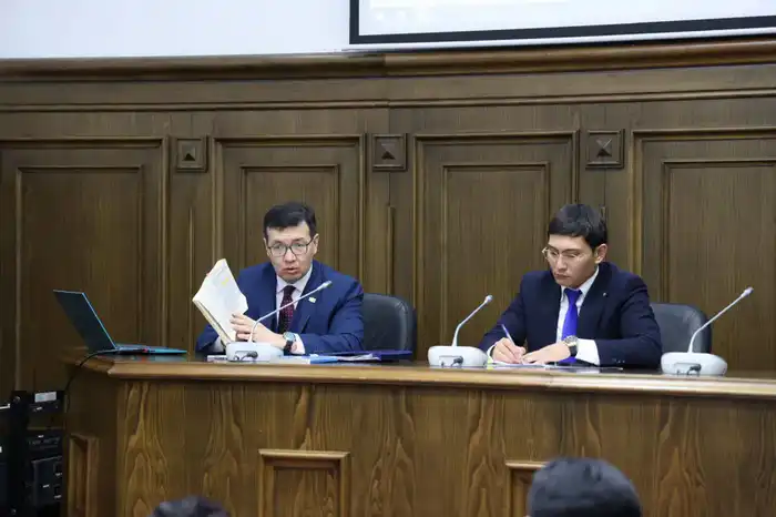 В Академии правосудия при Высшем Судебном Совете проведён очередной курс повышения квалификации для судей специализированных межрайонных экономических судов (4)