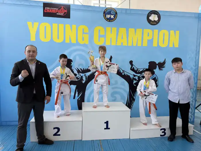 Городской турнир по каратэ «YOUNG CHAMPION» прошел в Астане (4)