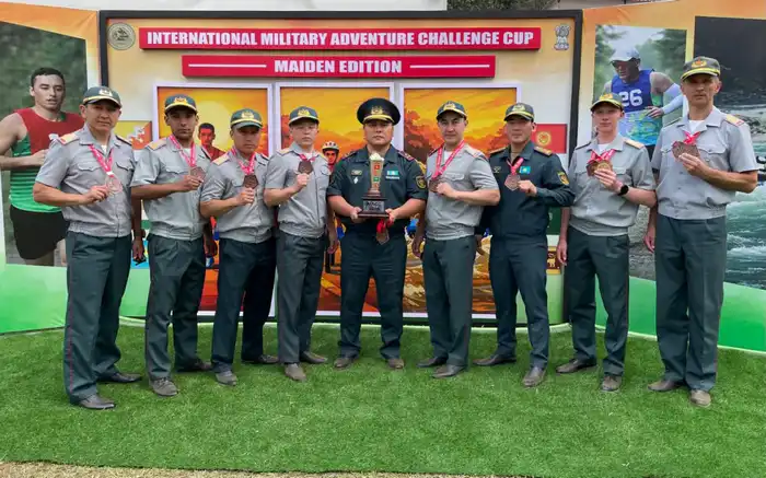 Армейские спортсмены завоевали бронзу в международном состязании по дуатлону в Индии (4)