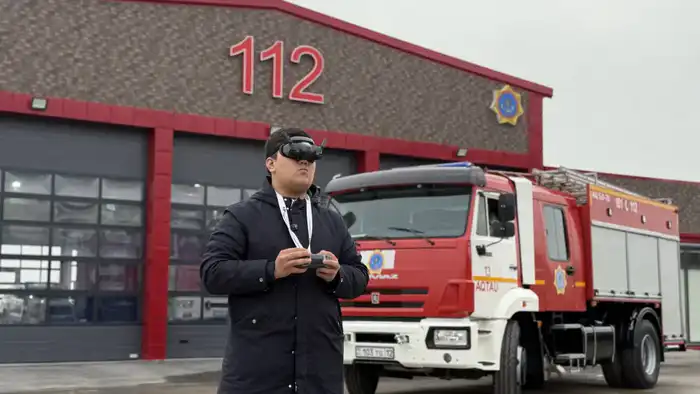 Проверка с воздуха: уступают ли дорогу пожарным (5)