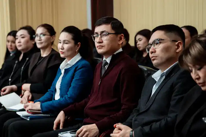 Семинар в Астане: Обсуждение защиты от цифрового насилия и сталкинга Павлодаре