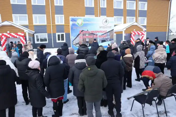 В Аулиеколе новосёлам вручили ключи от 24 квартир для социально уязвимых граждан Павлодаре
