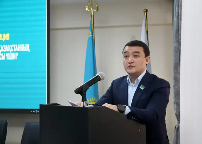 В Алматы прошла встреча с медицинскими работниками для обсуждения конституционных реформ Павлодаре