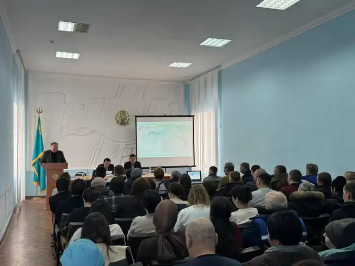 Обсуждения новой Конституции в РГП «Казводхоз»: акцент на водной безопасности и цифровизации Павлодаре