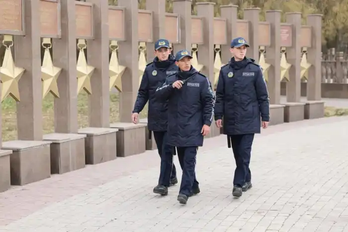 Рядовой Национальной гвардии совмещает службу с поэтическим творчеством (3)