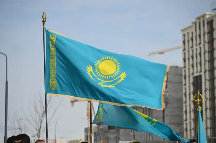 Акция в Шымкенте поддержка референдума новая Конституция единство гражданская позиция Павлодаре