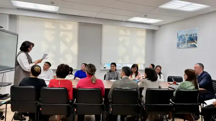 Обсуждение обновленного проекта Конституции в Астане Павлодаре