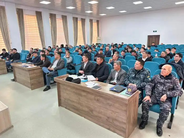 В ТУРКЕСТАНСКОЙ ОБЛАСТИ ПРЕДПРИНИМАТЕЛЯМ РАЗЪЯСНИЛИ МЕРЫ ГОСПРОДДЕРЖКИ ПО РАЗВИТИЮ РЫБНОГО ХОЗЯЙСТВА (2)