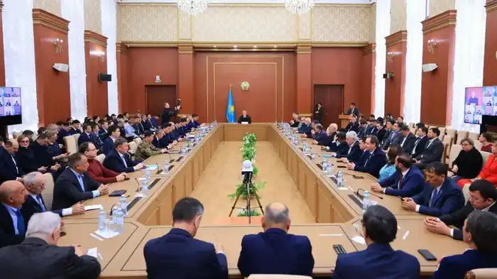 Обсуждение новой Конституции в Карагандинской области: важный шаг к справедливости и участию народа в Казахстане Павлодаре