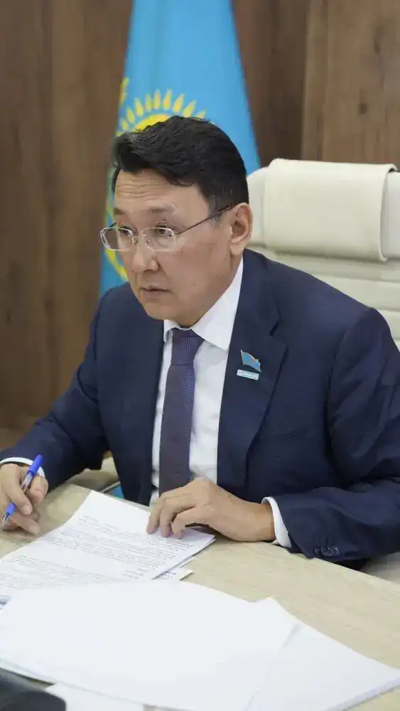 Обсуждение проекта новой Конституции в области Абай: шаг к усилению прав человека и открытости власти Павлодаре