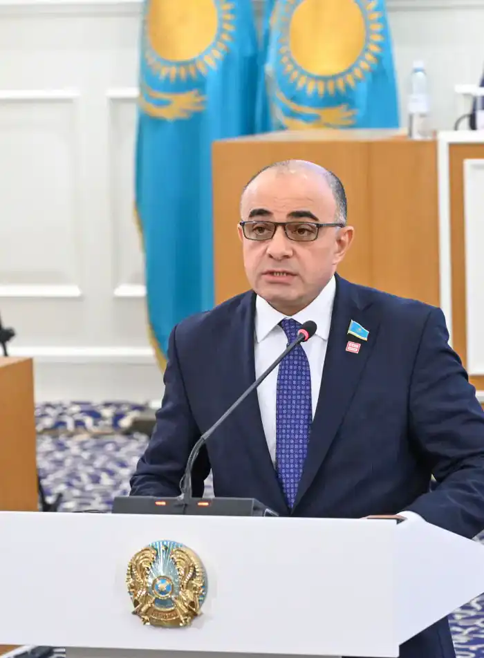 Новая Конституция: поддержка от Народной партии Казахстана Павлодаре