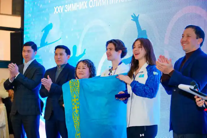 Квартиры и поздравления: Шайдоров и Самоделкина в Астане Павлодаре