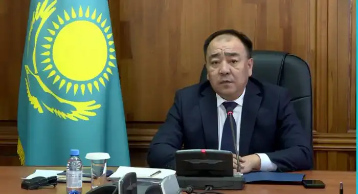 Обсуждение защиты прав детей в рамках конституционной реформы на заседании комиссии Павлодаре