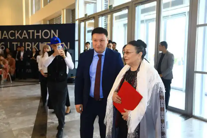 Меруерт Утекешова посетила Туркестан Павлодаре