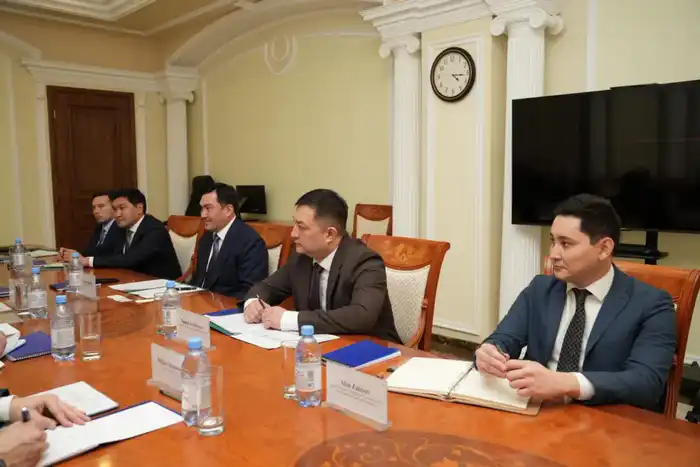 Казахстан и Сербия обсуждают новые проекты в энергетике на встрече министров Павлодаре