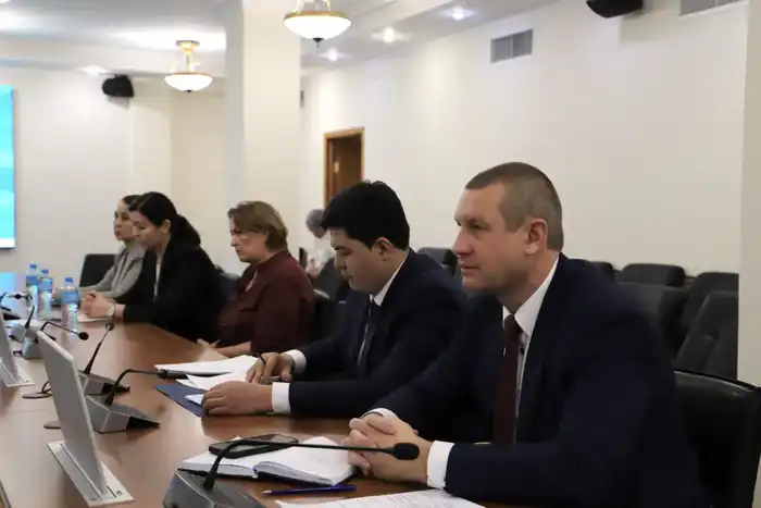 Совещание в Минтруда: обсуждение тарифообразования и стандартов социальных услуг с НПО Астаны Павлодаре