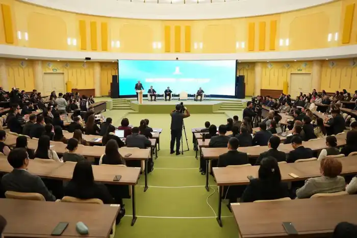 Обсуждение новой Конституции Казахстана: шаг к справедливому обществу Павлодаре