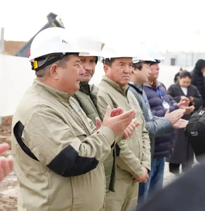 В РАМКАХ ПОРУЧЕНИЯ ПРЕЗИДЕНТА В САРЫАГАШЕ НАЧАТО СТРОИТЕЛЬСТВО СОВРЕМЕННОЙ МНОГОПРОФИЛЬНОЙ БОЛЬНИЦЫ НА 300 КОЕК (2)