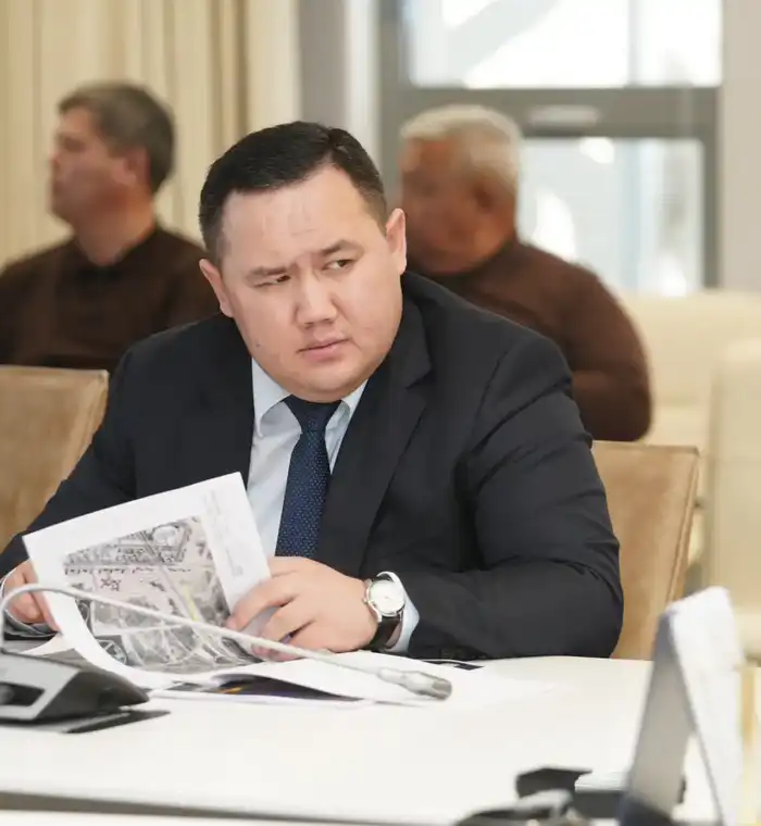 В ТУРКЕСТАНСКОЙ ОБЛАСТИ ПРИВЕДУТ В ПОРЯДОК УЛИЦЫ НЕСКОЛЬКИХ РАЙОНОВ И ГОРОДОВ И УЛУЧШАТ АРХИТЕКТУРУ ОБЪЕКТОВ (3)