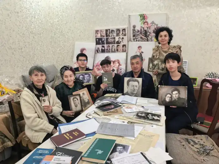 Юные ученые Астаны изучили наследие Ораза Жандосова (5)