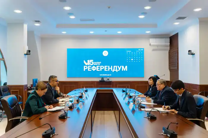 В Центральной комиссии референдума состоялась встреча с представителями БДИПЧ ОБСЕ (2)